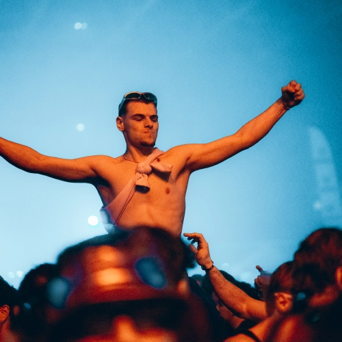 Festival techno à Caen - Festivaliers